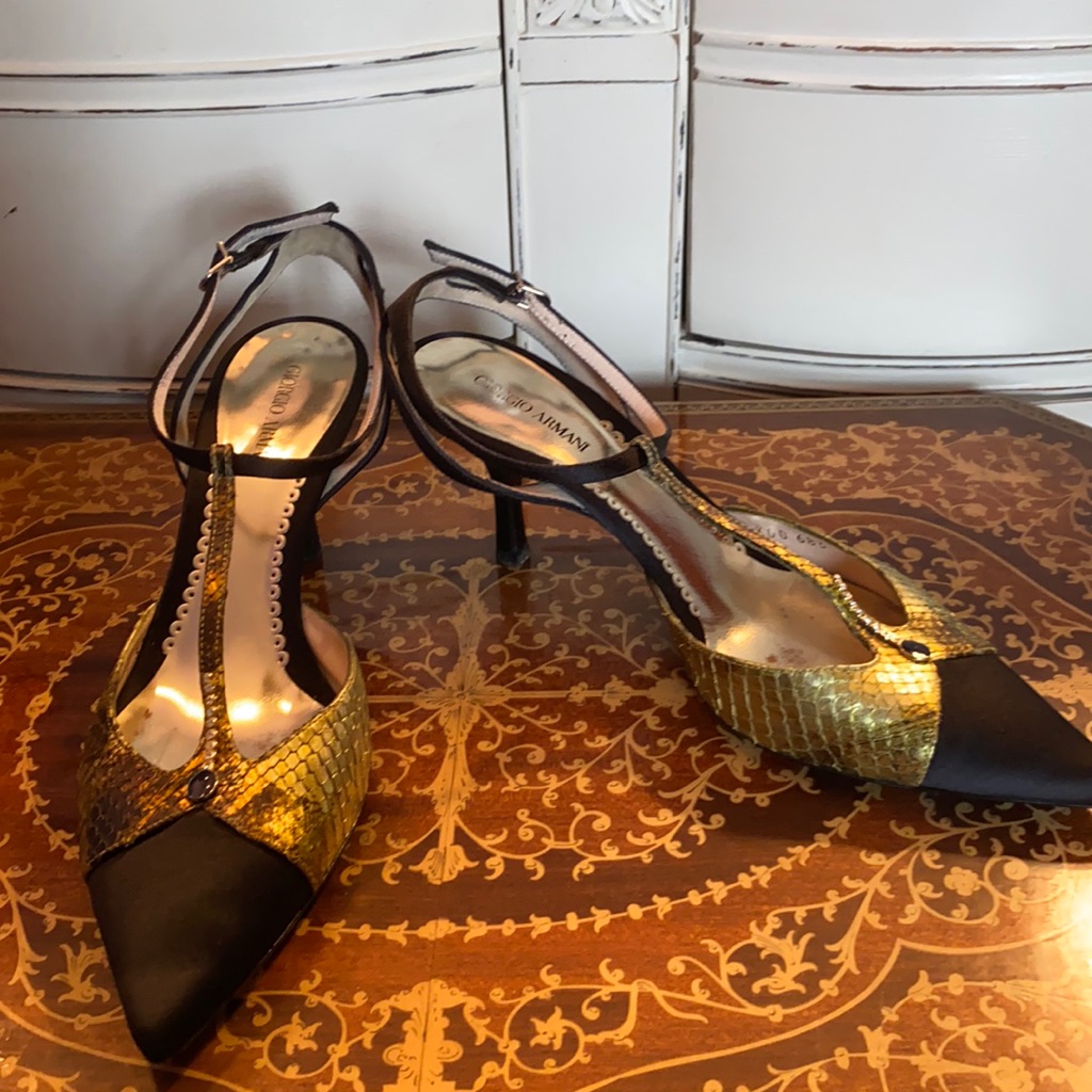 Giorgio Armani Nero Black Satin Pump Gold Reptile Size 6.5 Rhinestone